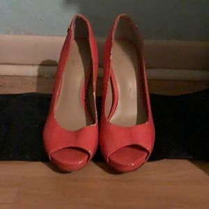 Thalia sodi pink high heels